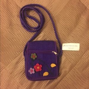 Small wool crossbody with flowers